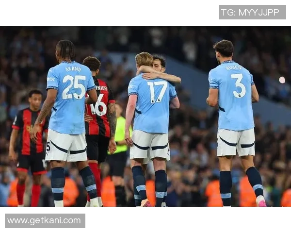 英超激战曼城与莱比锡握手言和精彩瞬间引发全场热议 英超激战曼城与莱比锡握手言和精彩瞬间引发全场热议