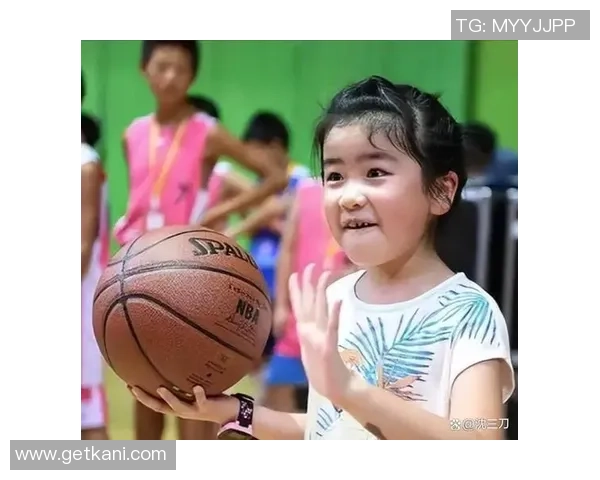 姚明的女儿身高惊人引发热议她将继承父亲的篮球天赋吗 姚明的女儿身高惊人引发热议她将继承父亲的篮球天赋吗