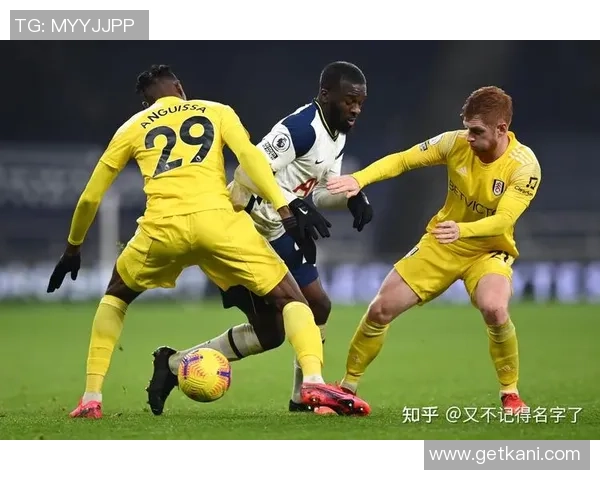 英超热刺大胜多特蒙德帽子戏法引发全场狂欢战术解析与精彩瞬间回顾 英超热刺大胜多特蒙德帽子戏法引发全场狂欢战术解析与精彩瞬间回顾