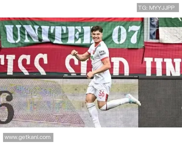 德甲激战莱比锡大胜巴萨6比2数据分析揭示惨败原因与影响