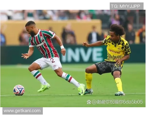 欧冠精彩对决里昂大胜多特蒙德神扑瞬间引发全场狂欢与转会传闻