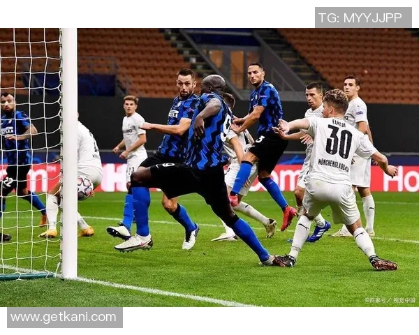 足总杯精彩对决国米大胜多特蒙德补时进球点燃全场激情 足总杯精彩对决国米大胜多特蒙德补时进球点燃全场激情