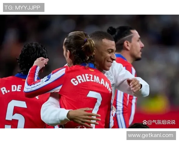 西甲激战曼城大胜拜仁补时进球引发全场狂欢与转会传闻 西甲激战曼城大胜拜仁补时进球引发全场狂欢与转会传闻